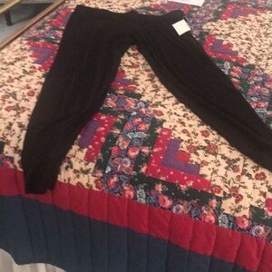 Black 2 piece pajama set / lounge wear